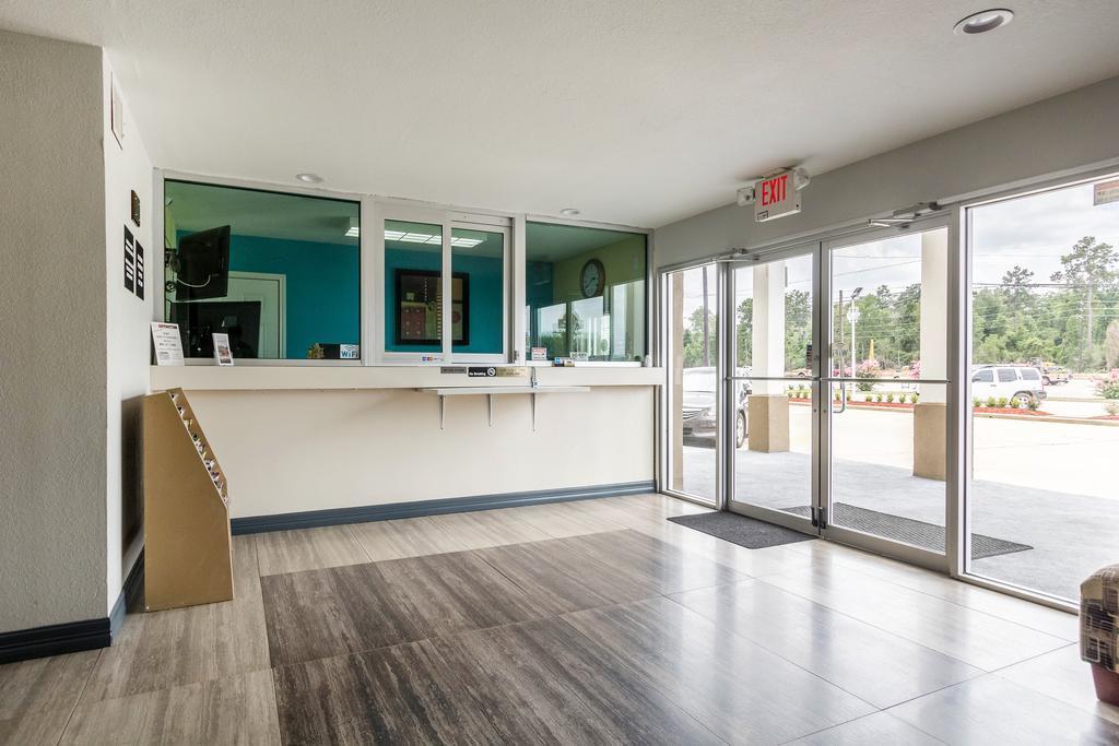 Scottish Inn And Suites Tomball Bagian luar foto