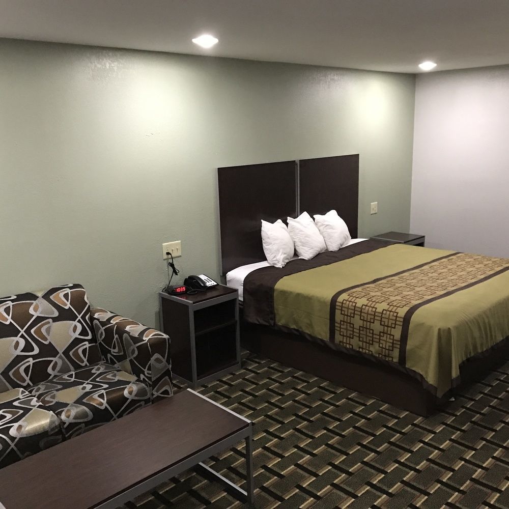Scottish Inn And Suites Tomball Bagian luar foto
