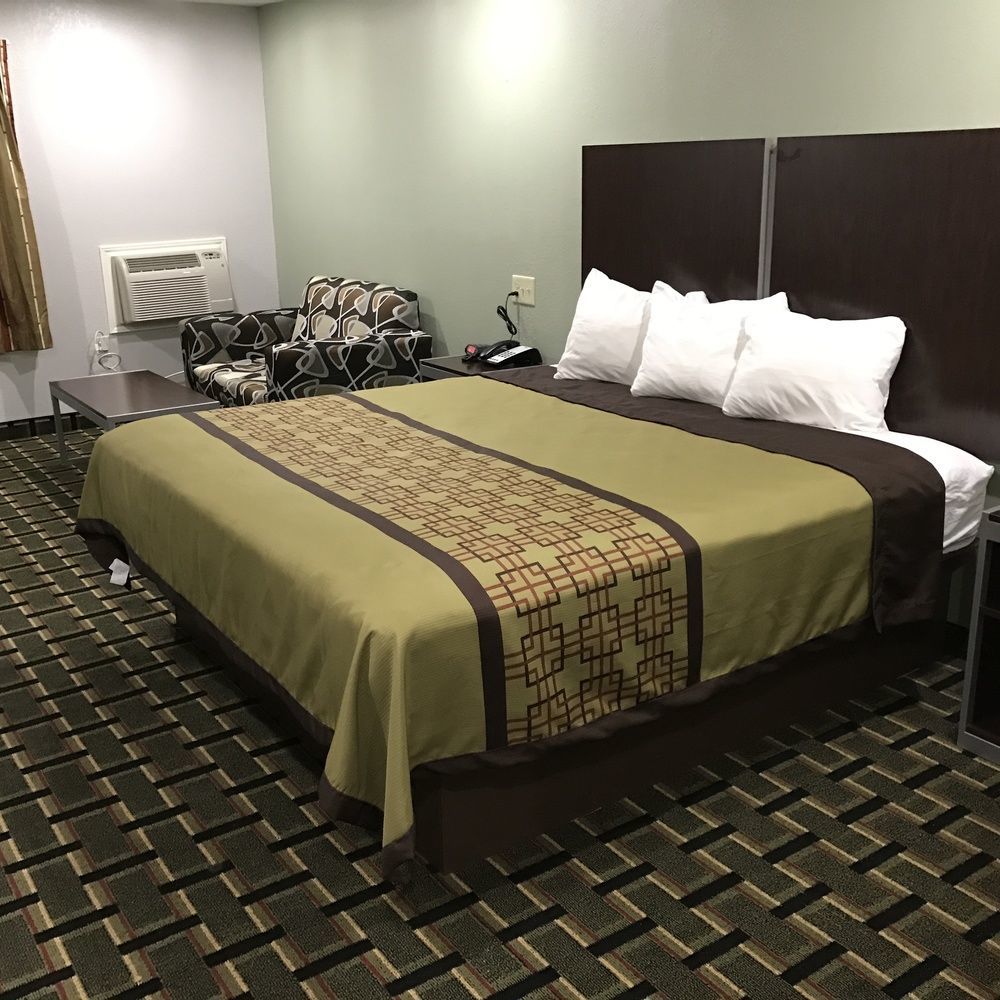 Scottish Inn And Suites Tomball Bagian luar foto