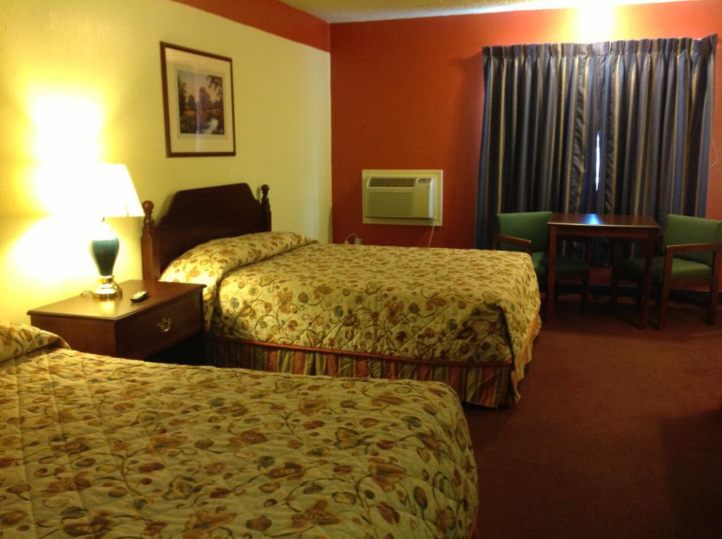 Scottish Inn And Suites Tomball Ruang foto